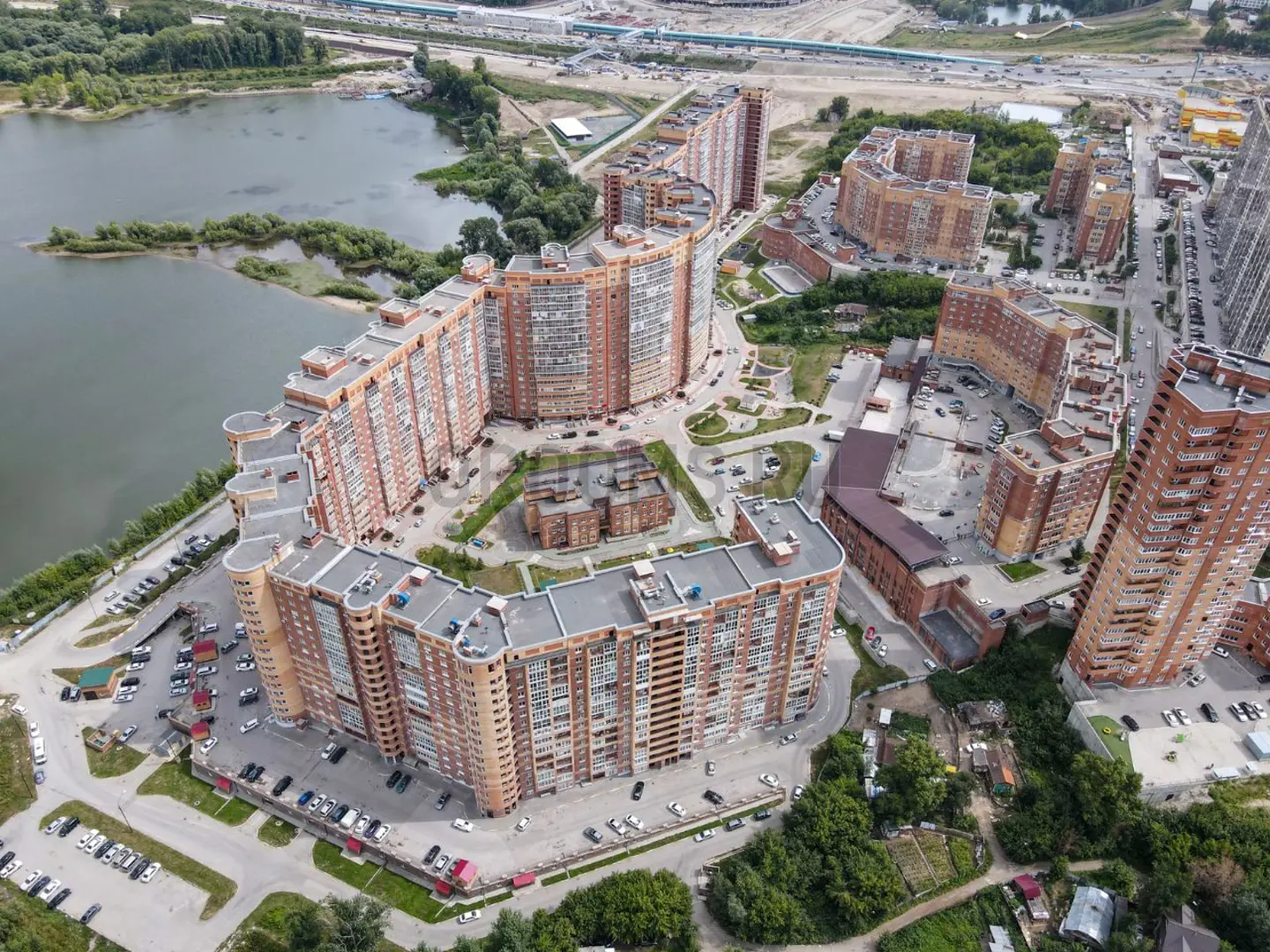 ЖК РАДУЖНЫЙ КАСКАД | фото 6 | id-8705 ЖК РАДУЖНЫЙ КАСКАД - новостройка комфорт-класса | фото 6 | id-8705