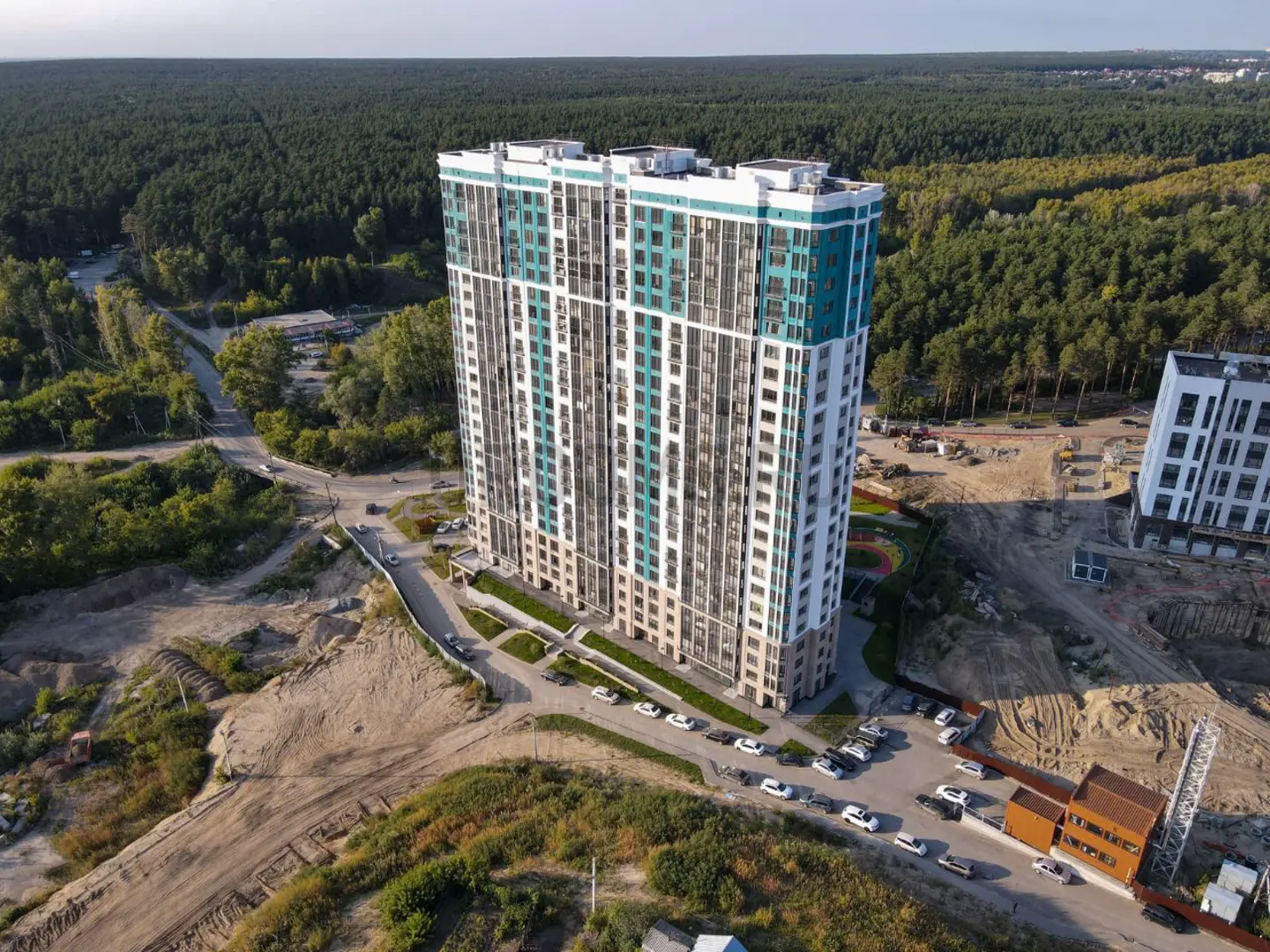 ЖК БИРЮЗОВАЯ ЖЕМЧУЖИНА | id-2692 ЖК БИРЮЗОВАЯ ЖЕМЧУЖИНА - новостройка комфорт-класса | id-2692