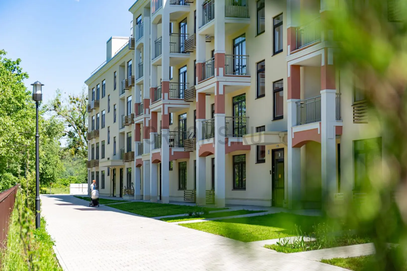 ЖК HOLIDAY HOUSE | фото 13 | id-13490 ЖК HOLIDAY HOUSE - новостройка комфорт-класса | фото 13 | id-13490